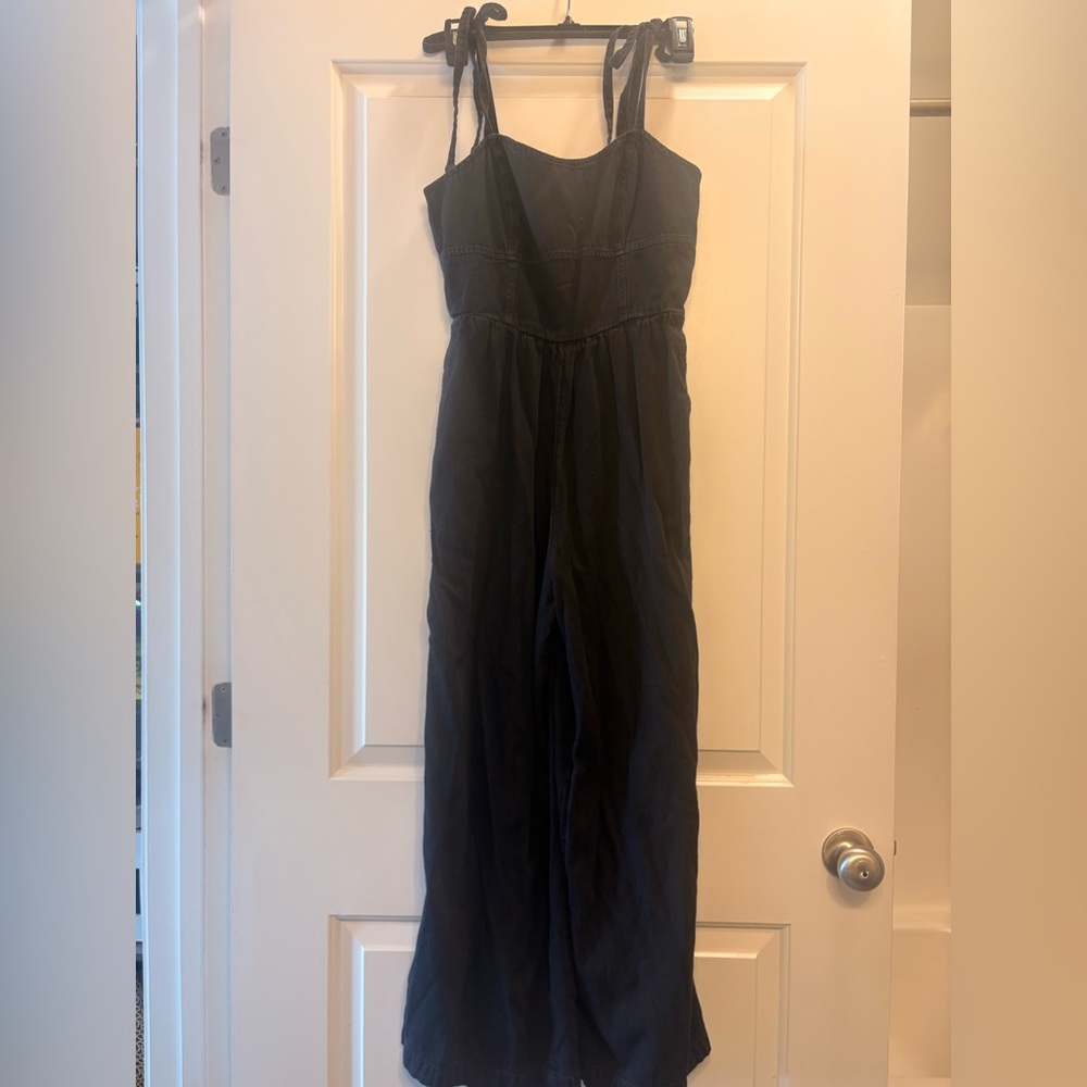 Tie-Shoulder Old Navy Black Jumpsuit